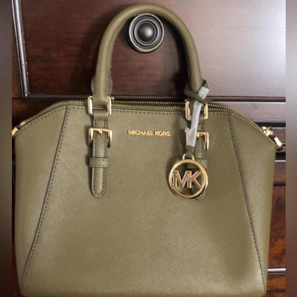 Brand new Medium Michael Kors satchel
